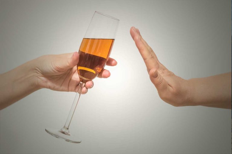 woman manages her alcohol cravings