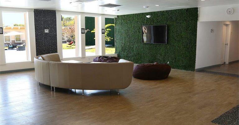 A common area at Pines Recovery Life Luxury Drug & Alcohol Treatment Center in South Florida